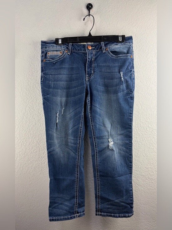 C EST. 1984 Denim Distressed Capri Jeans With Embroidered Pockets Size 10